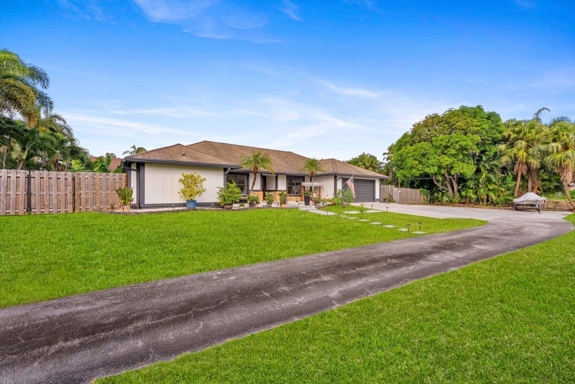 6515 Riparian Road, Atlantis, FL 33462 Photo