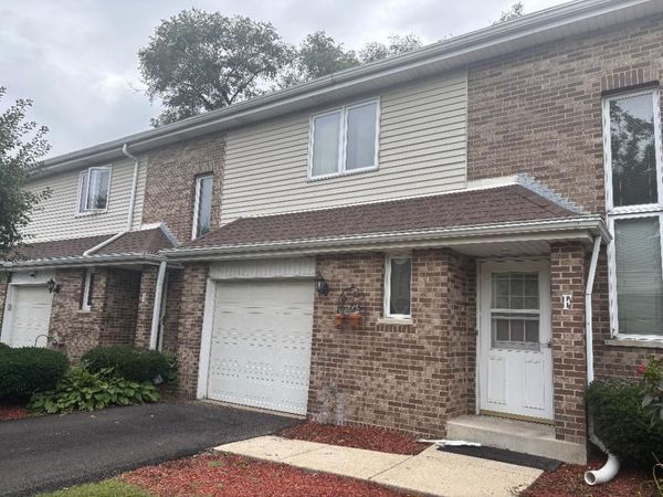 10956 S 76th Avenue , Unit F, Palos Hills, IL 60465