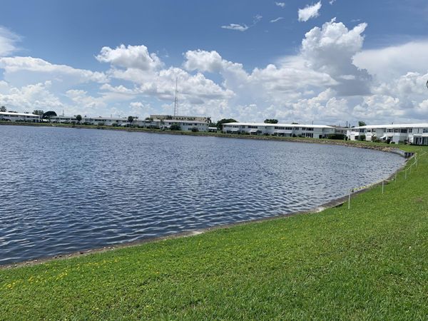 1114 Lake Terrace, Unit 211, Boynton Beach, FL 33426