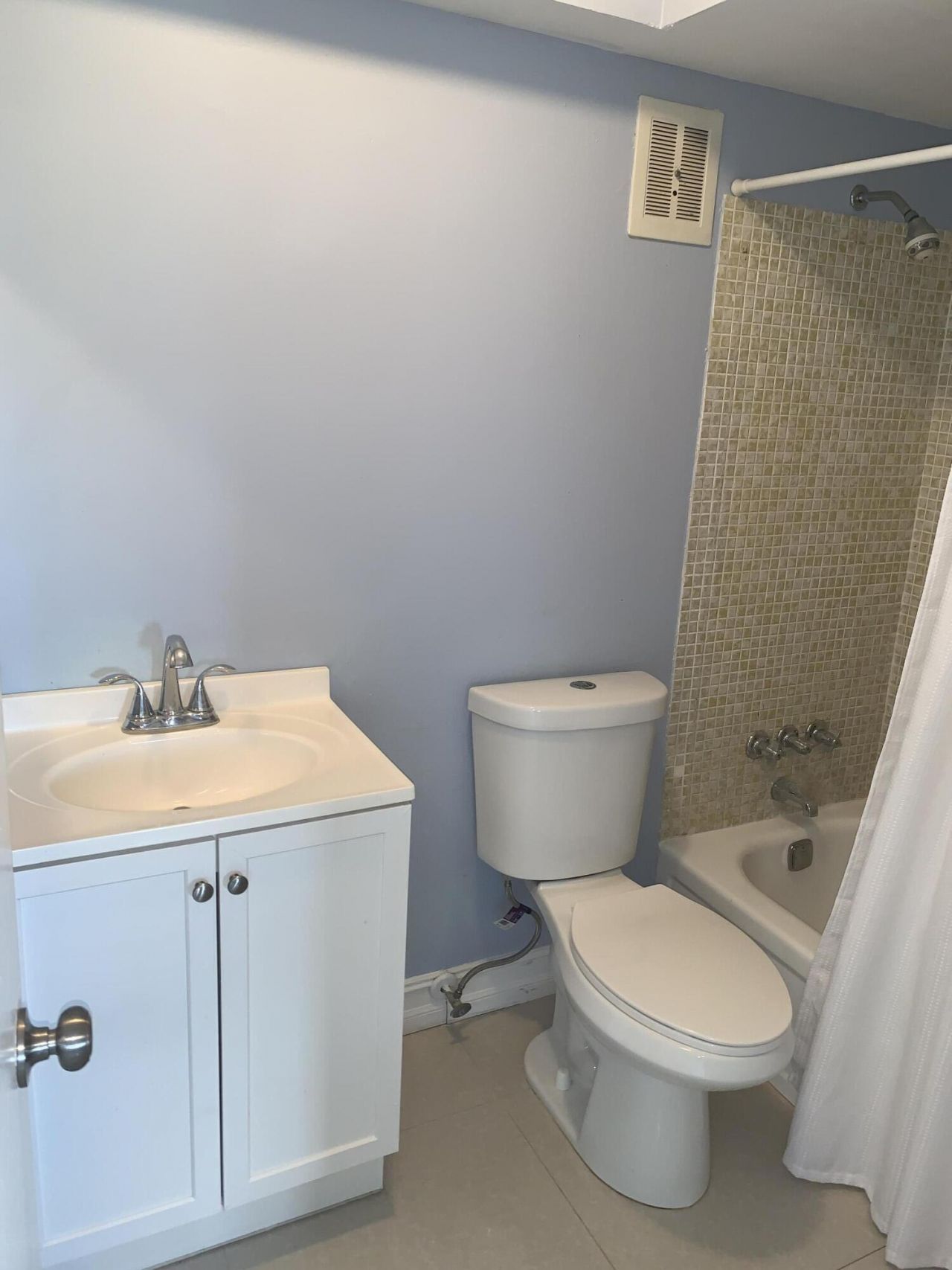 1114 Lake Terrace, Unit 211, Boynton Beach, FL 33426 Photo