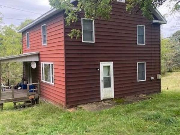 425 Hazle Street, Nuremburg, PA 18241