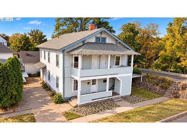 143 SW 3RD ST, Pendleton, OR 97801