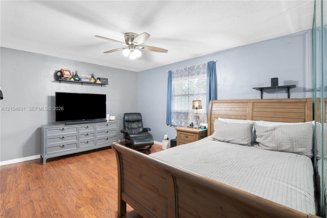 7200 NW 92nd Ter , Tamarac, FL 33321 Photo