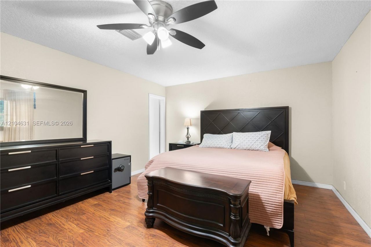 7200 NW 92nd Ter , Tamarac, FL 33321 Photo
