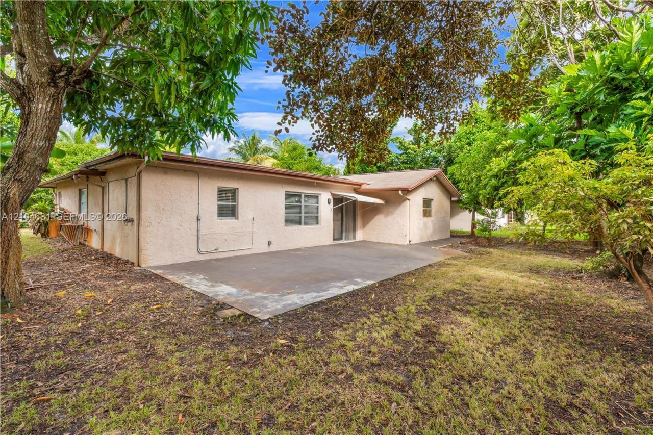 7200 NW 92nd Ter , Tamarac, FL 33321 Photo