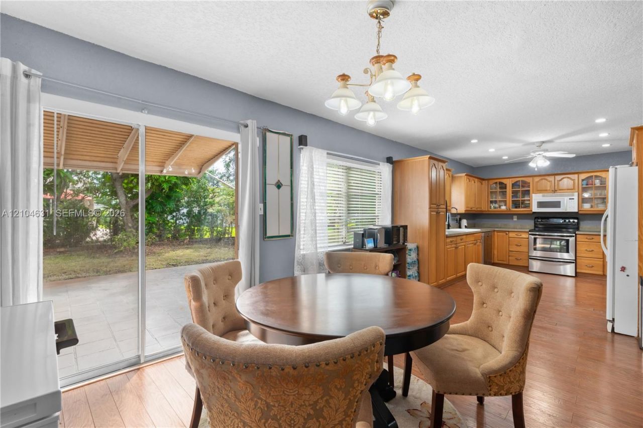 7200 NW 92nd Ter , Tamarac, FL 33321 Photo