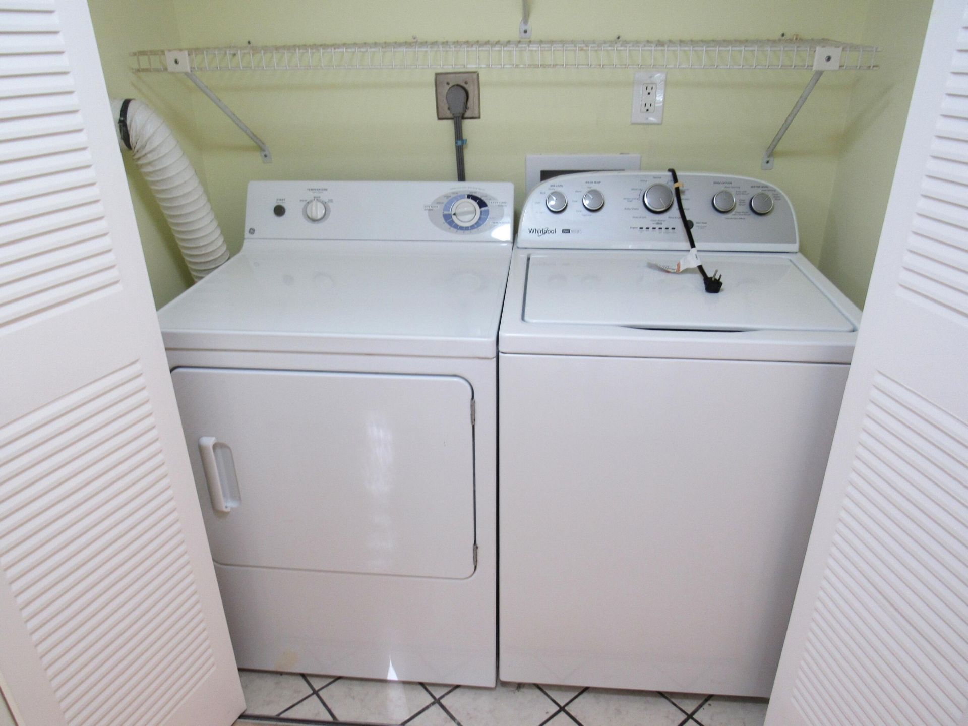 140 Lake Nancy Lane, Unit 216, West Palm Beach, FL 33411 Photo