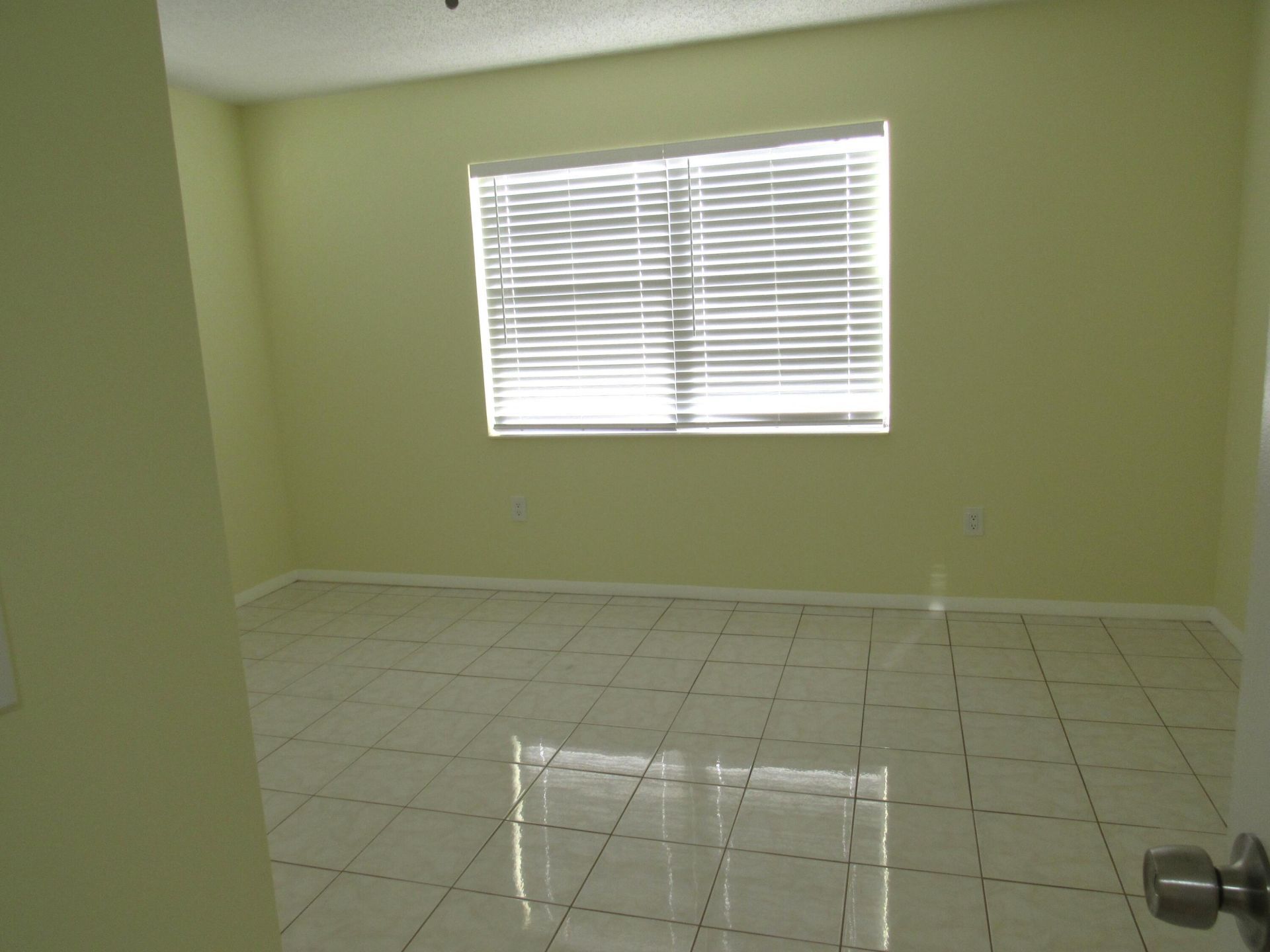 140 Lake Nancy Lane, Unit 216, West Palm Beach, FL 33411 Photo