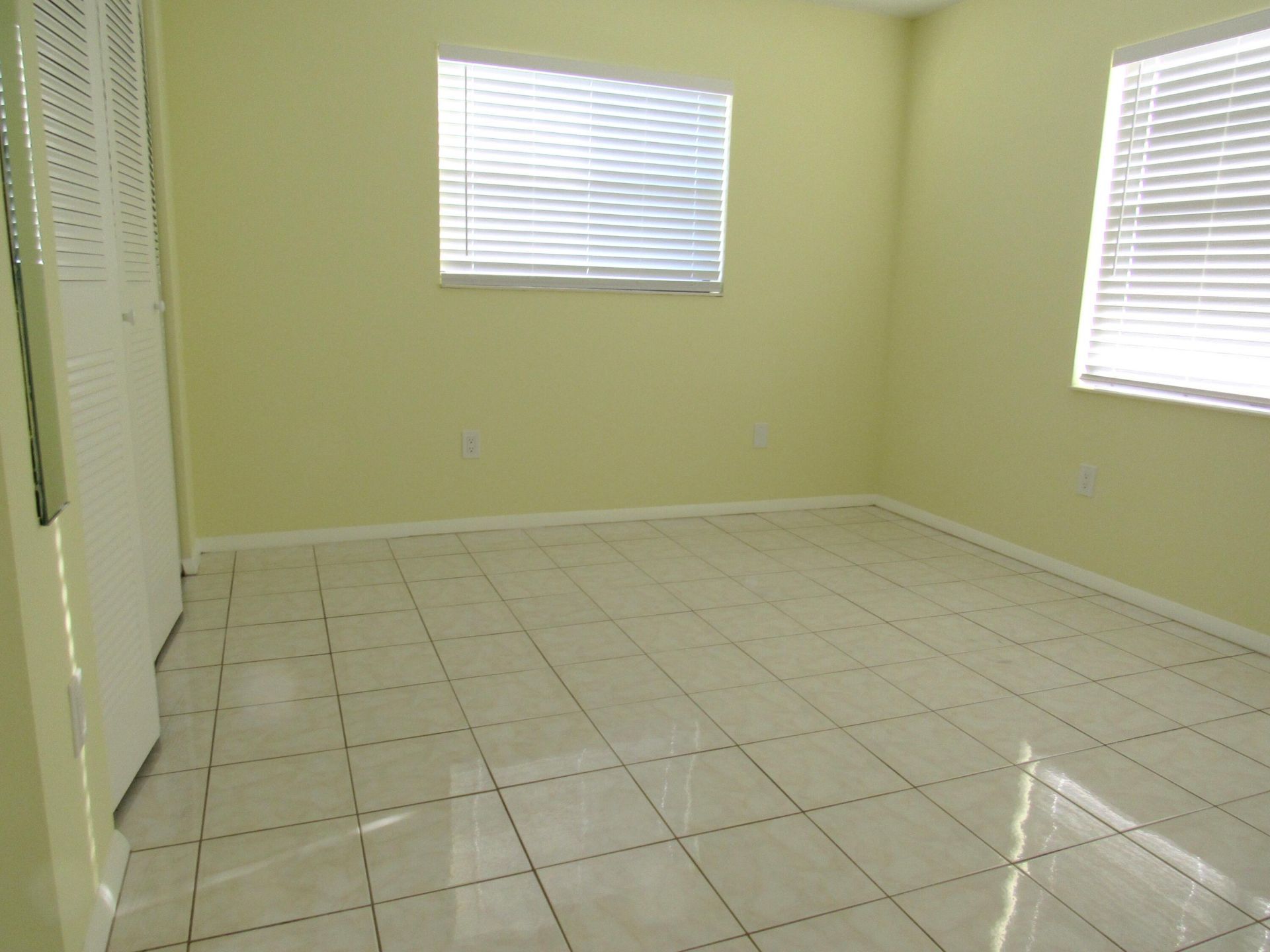 140 Lake Nancy Lane, Unit 216, West Palm Beach, FL 33411 Photo