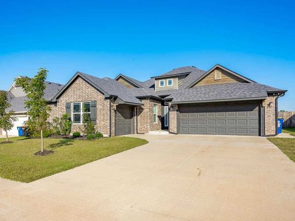 2309 Pintail St, Stillwater, OK 74074