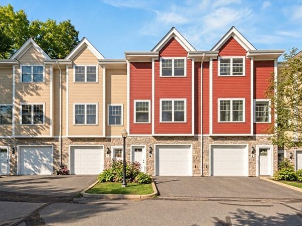18 St. Mary's Way, Unit --, Marlborough, MA 01752
