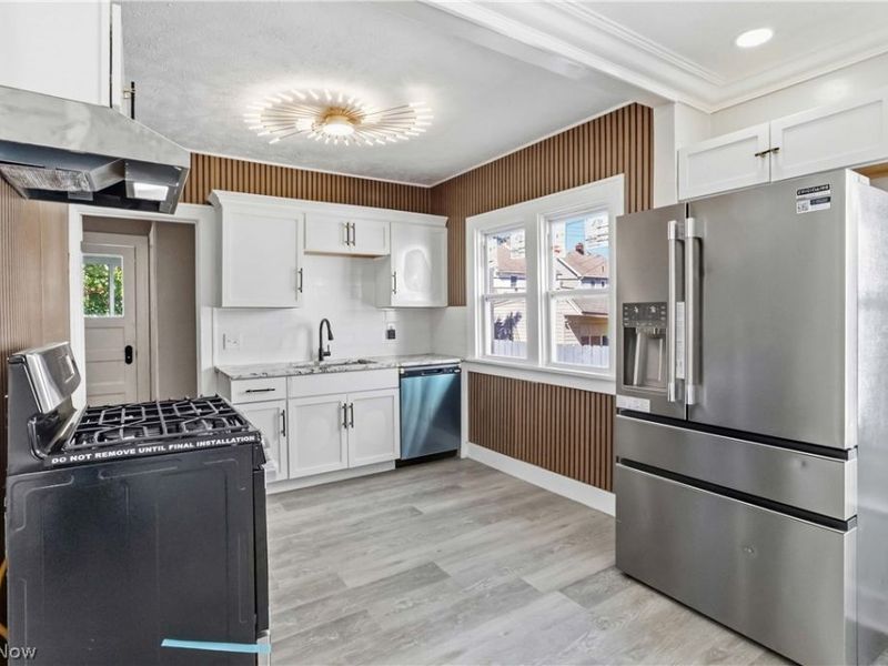 3582 W 126th Street, Cleveland, OH 44111 Photo 11