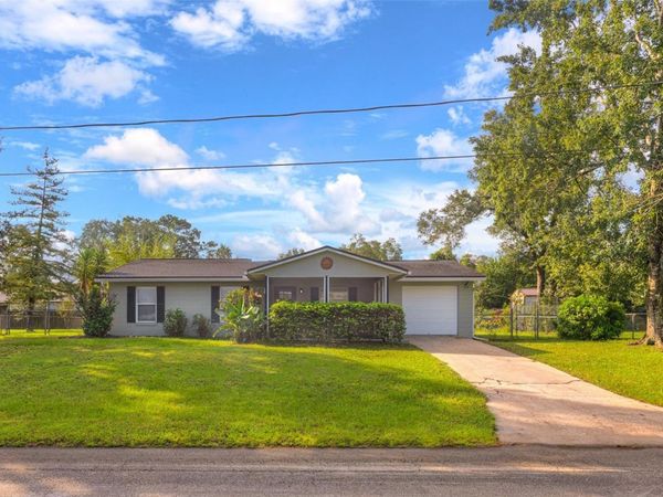 569 SIDNEY DRIVE , LAKE HELEN, FL 32744