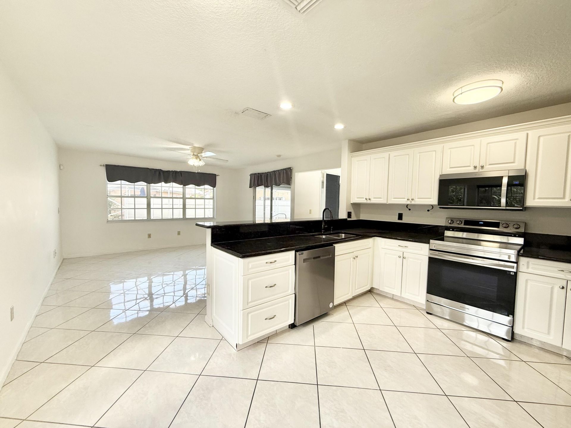 10579 Pebble Cove Lane, Boca Raton, FL 33498 Photo