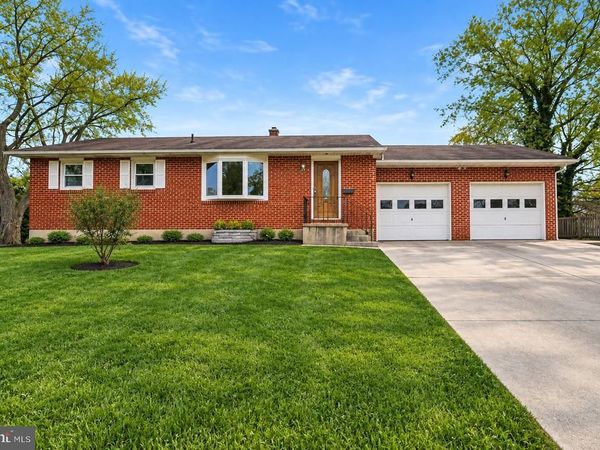 996 BOGGS DRIVE, DOVER, DE 19901