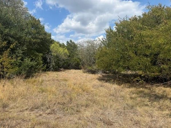 17117 Woodlawn Drive , Whitney, TX 76692