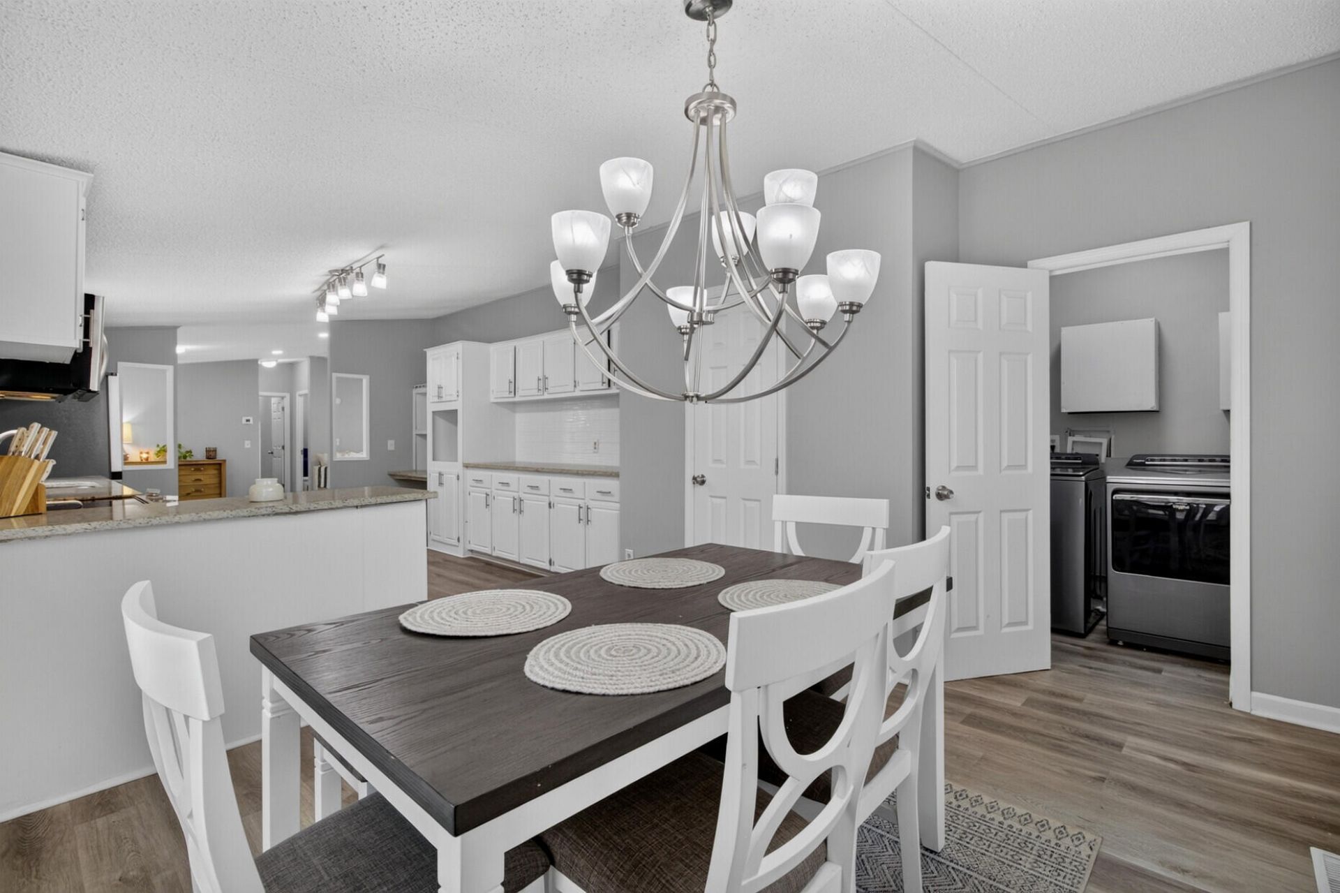 3952 Clover Hill Road Photo 18