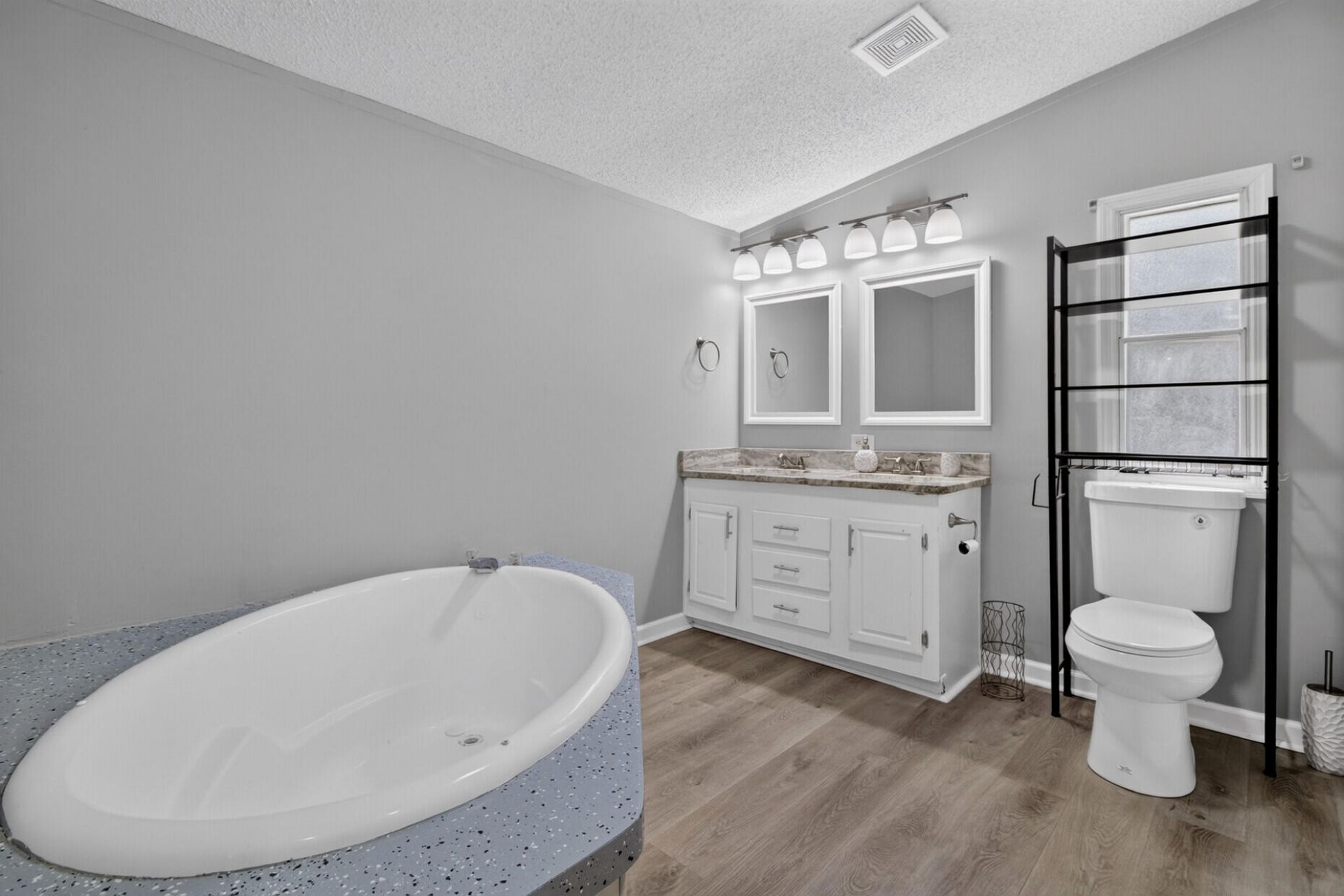 3952 Clover Hill Road Photo 29