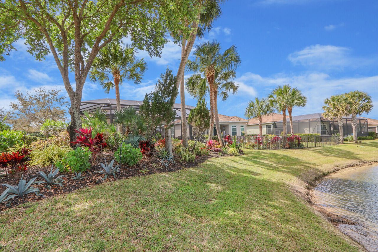 10587 SW Capraia Way, Port Saint Lucie, FL 34986 Photo