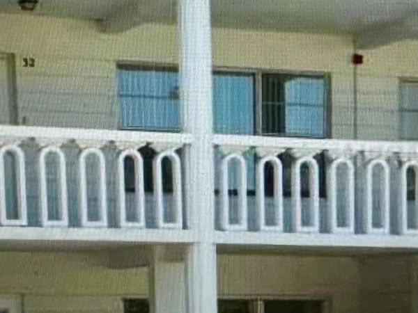2020 WORLD PARKWAY BOULEVARD, Unit 8, CLEARWATER, FL 33763