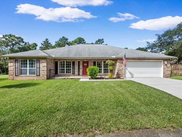 2025 Buckley Drive, Navarre, FL 32566