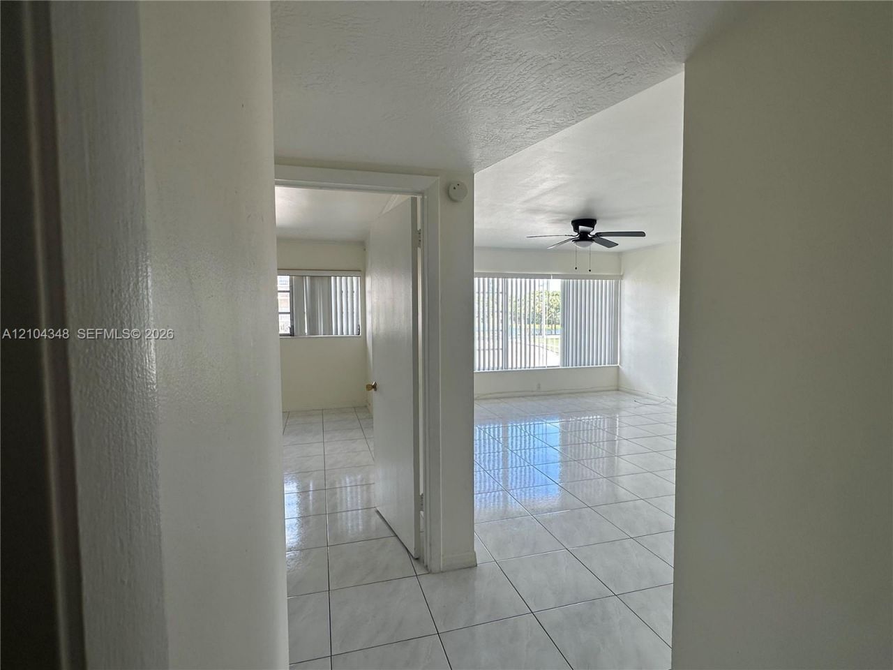 1460 NE 169th St, Unit 211, Miami, FL 33162 Photo