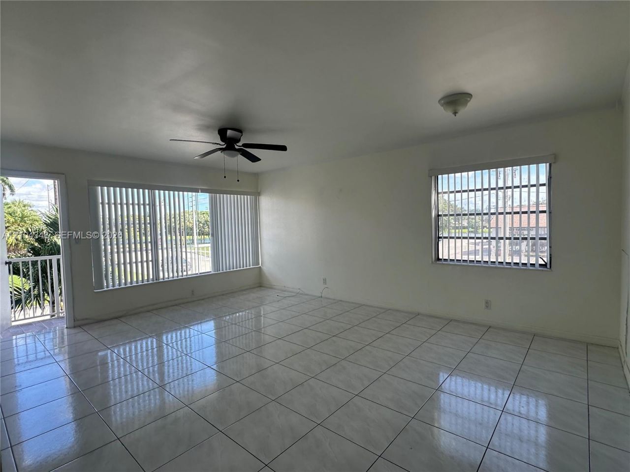 1460 NE 169th St, Unit 211, Miami, FL 33162 Photo