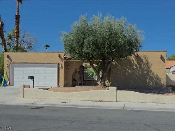 2240 Conchita Street , Las Vegas, NV 89108