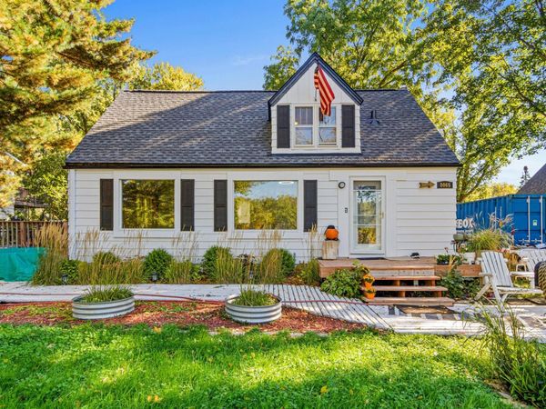 8065 Riverview Terrace NE, Fridley, MN 55432