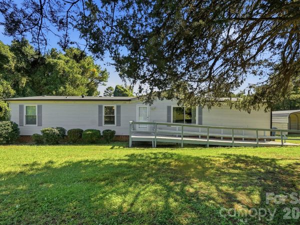 6017 Frazier Drive , Davidson, NC 28036