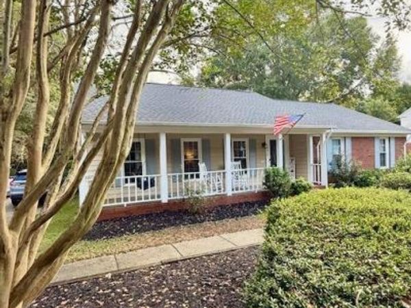 9915 Ridgemore Drive , Charlotte, NC 28277