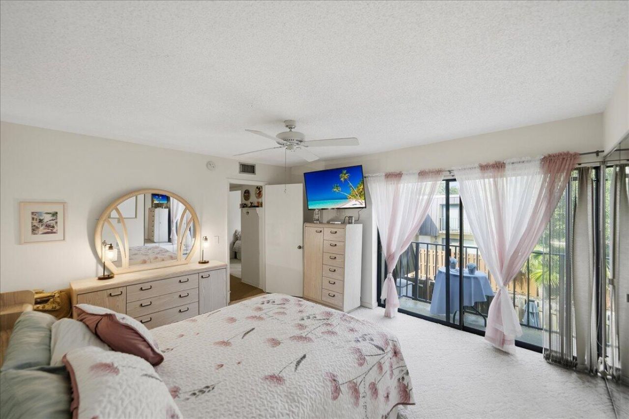 5714 SE Windsong Lane, Unit 327, Stuart, FL 34997 Photo