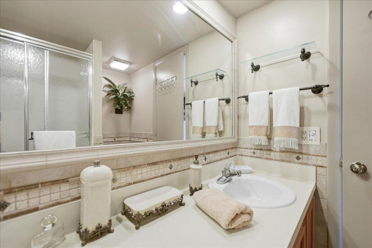 5714 SE Windsong Lane, Unit 327, Stuart, FL 34997 Photo