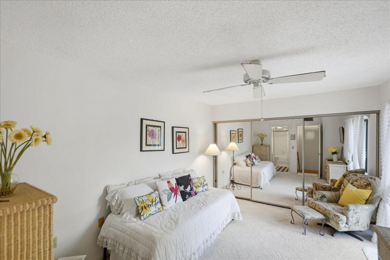 5714 SE Windsong Lane, Unit 327, Stuart, FL 34997 Photo