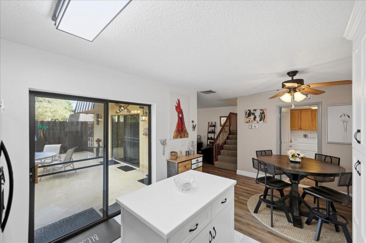 5714 SE Windsong Lane, Unit 327, Stuart, FL 34997 Photo