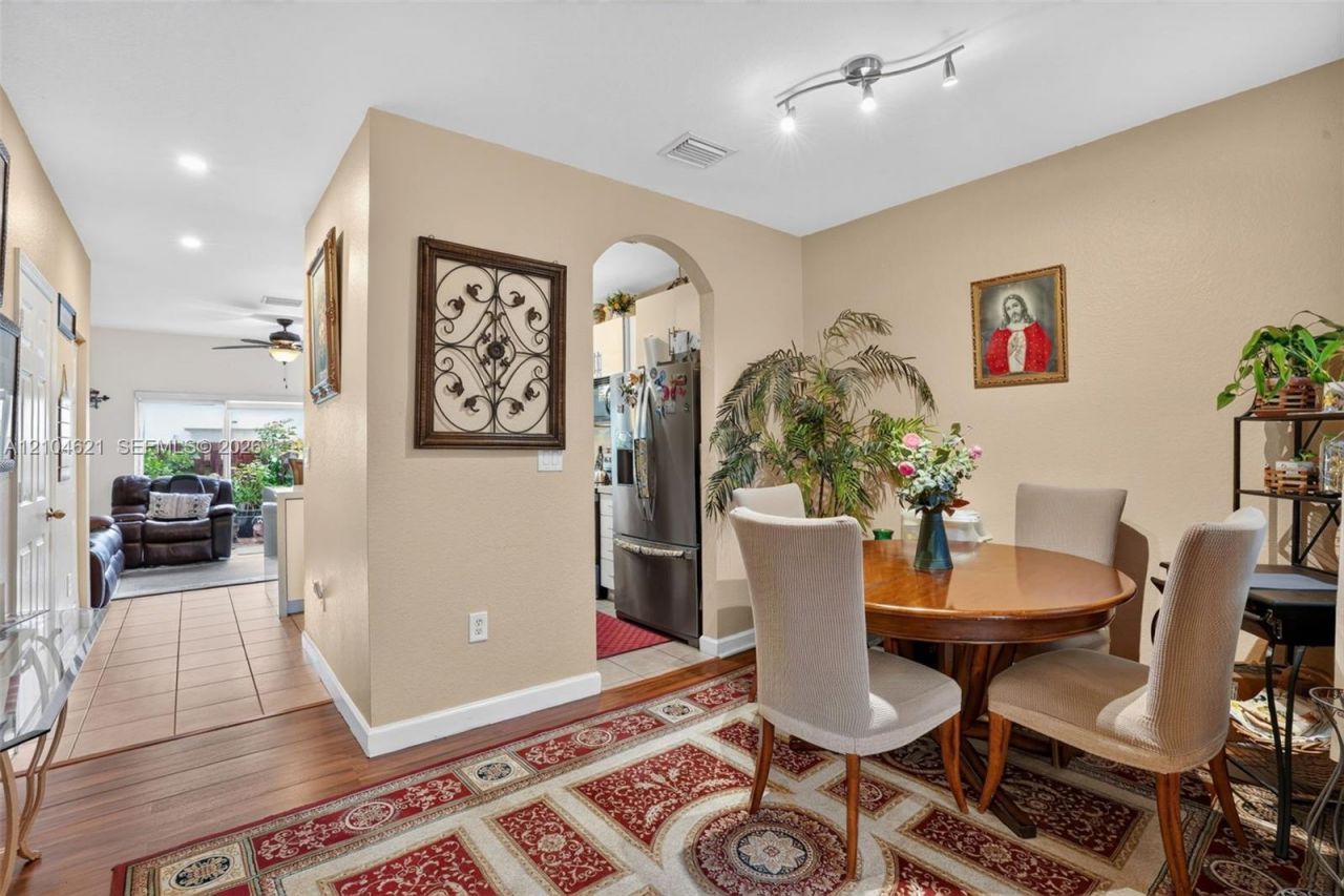 1490 NE 33rd Rd, Unit 104-18, Homestead, FL 33033 Photo