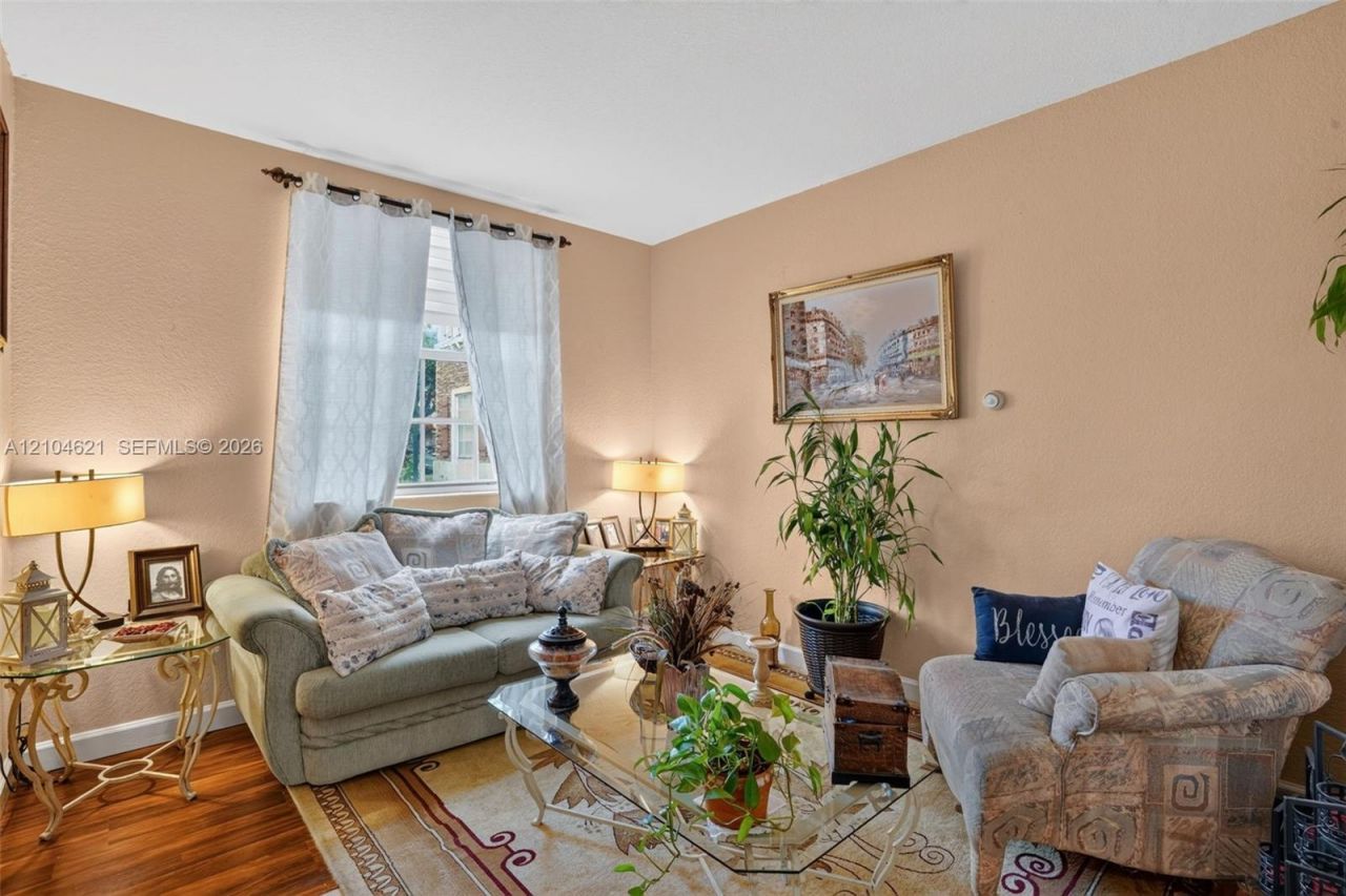 1490 NE 33rd Rd, Unit 104-18, Homestead, FL 33033 Photo