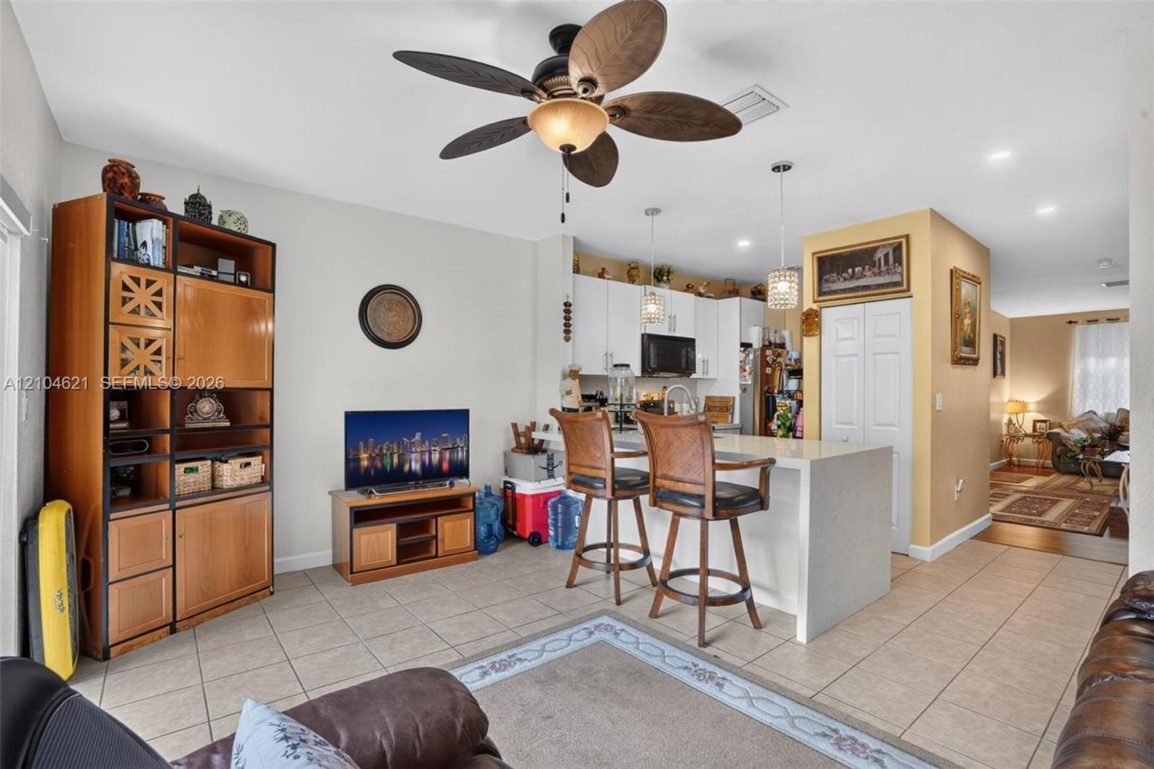1490 NE 33rd Rd, Unit 104-18, Homestead, FL 33033 Photo