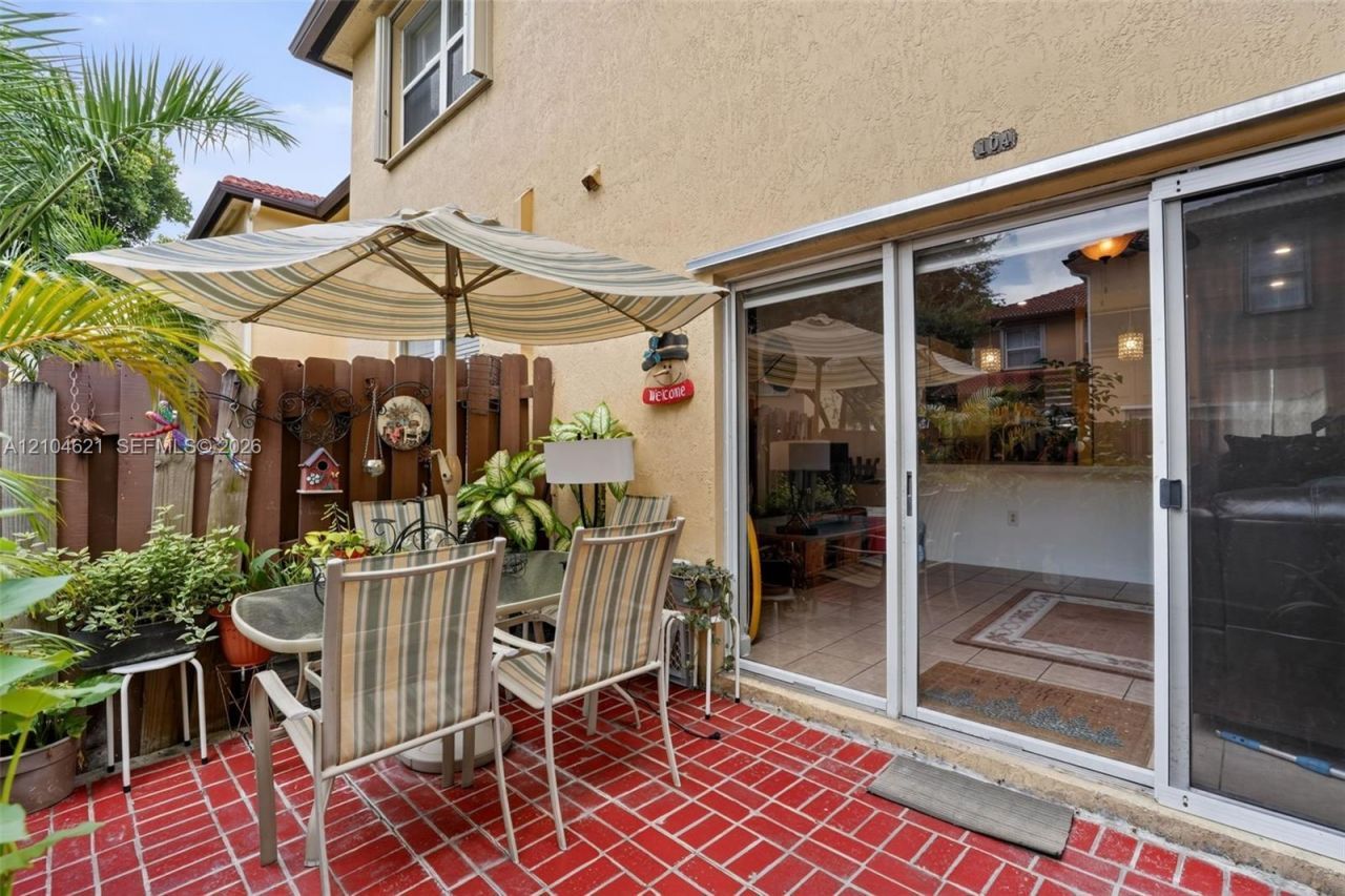 1490 NE 33rd Rd, Unit 104-18, Homestead, FL 33033 Photo