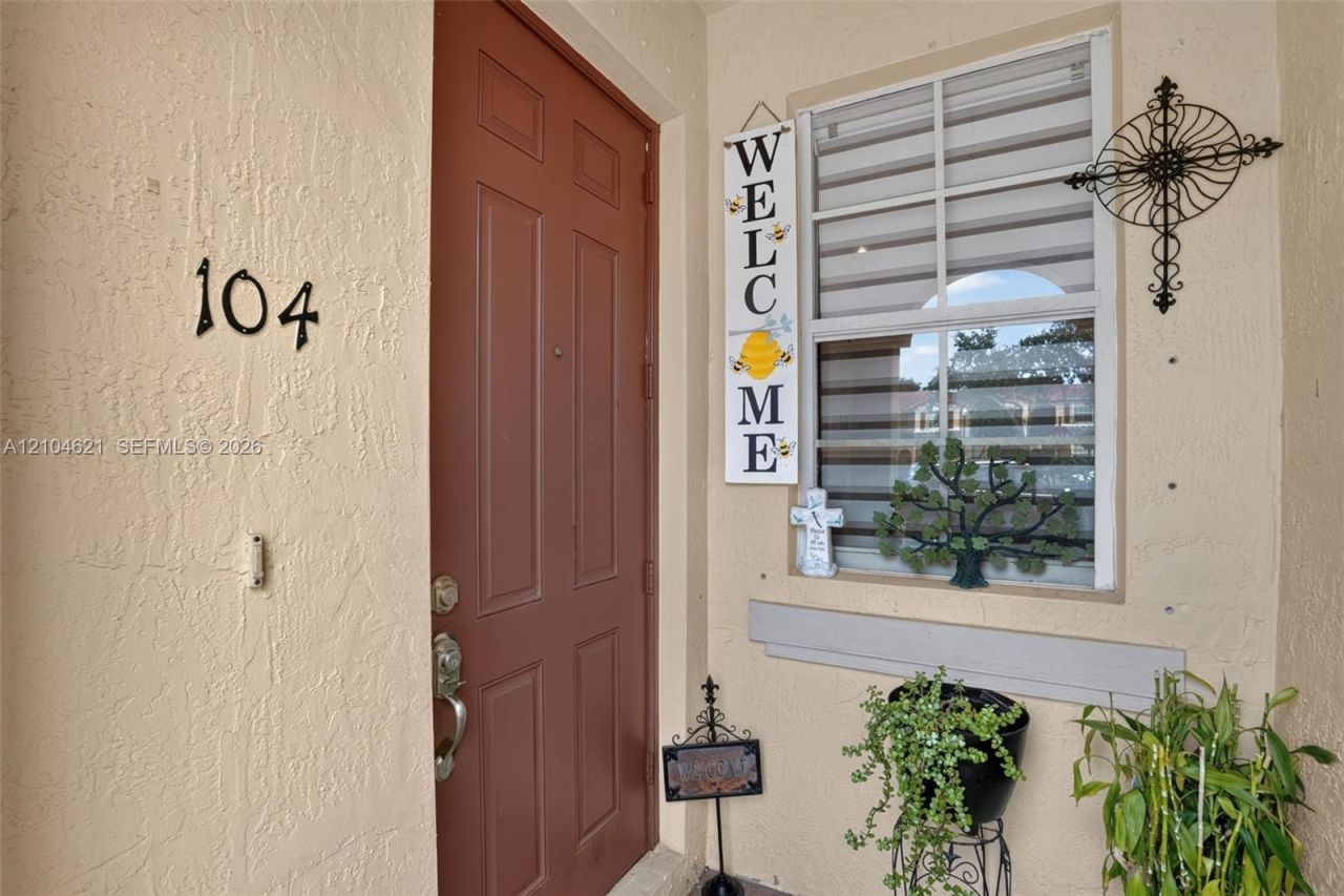 1490 NE 33rd Rd, Unit 104-18, Homestead, FL 33033 Photo
