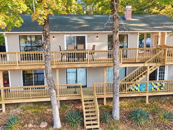 1627 Lake Shore Drive, Owensville, MO 65066