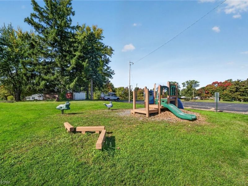 472 Detroit Street, Conneaut, OH 44030 Photo 20