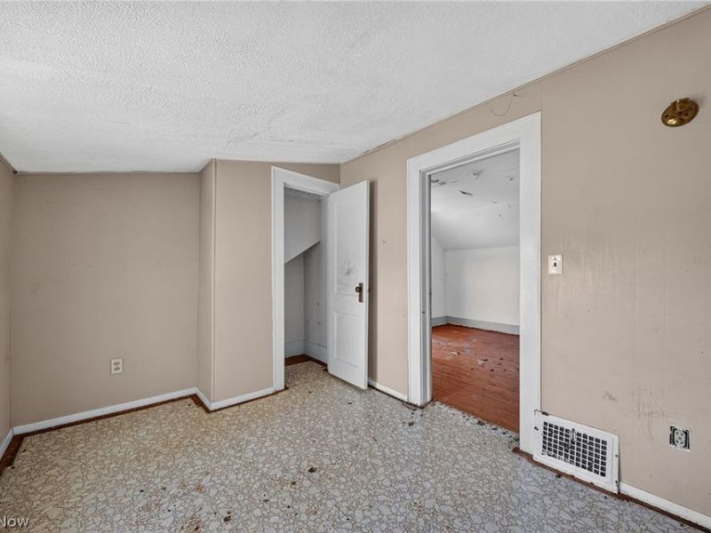 472 Detroit Street, Conneaut, OH 44030 Photo 42