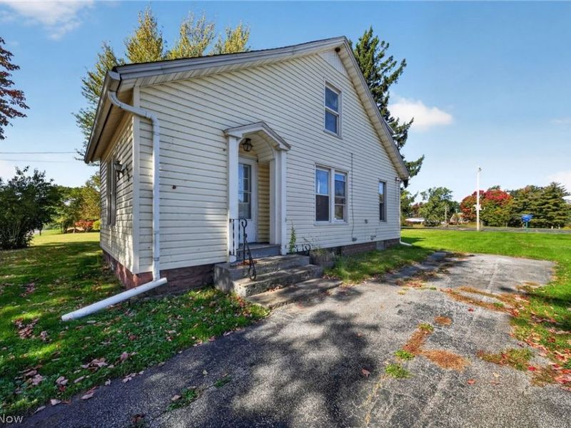 472 Detroit Street, Conneaut, OH 44030 Photo 6