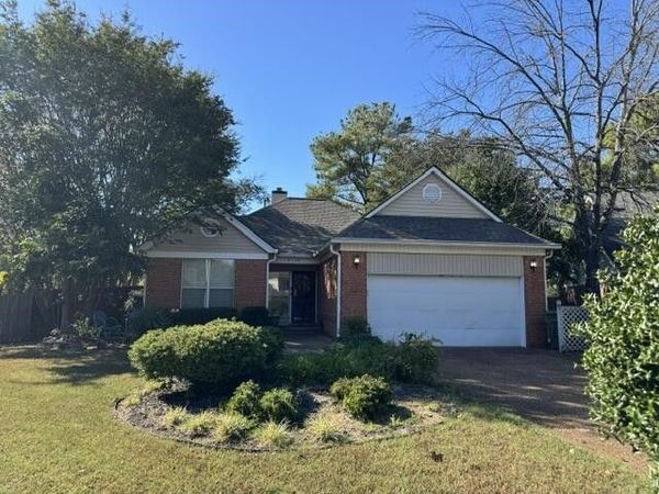 8140 WALNUT VALLEY CV, Cordova, TN 38018