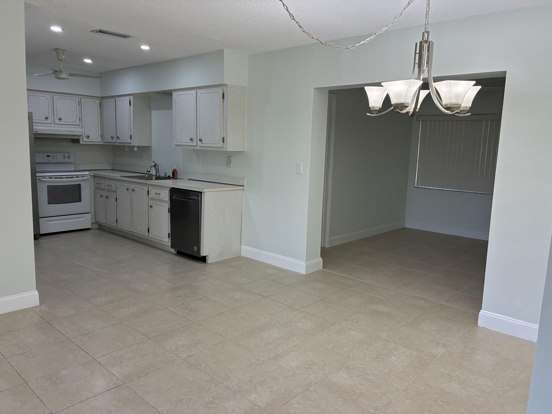 9505 NW 73rd Street, Tamarac, FL 33321 Photo