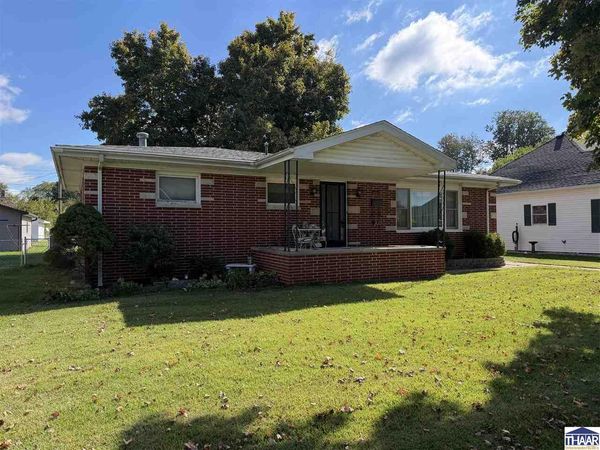 1245 N 8th Street, Clinton, IN 47842
