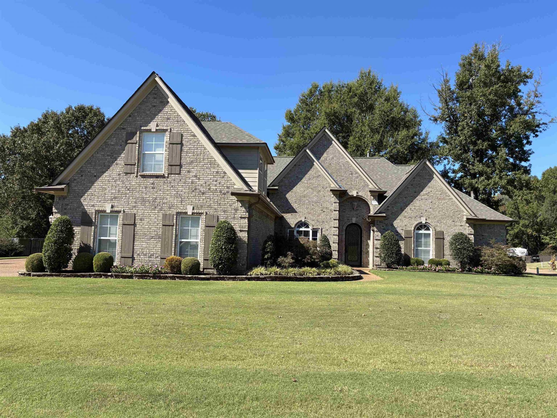 75 NORTHERN LEAF DR Oakland, TN 38060