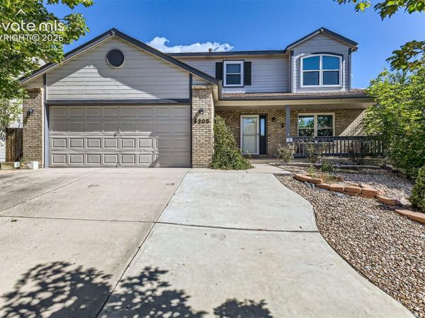 5205 Whip Trail, Colorado Springs, CO 80917