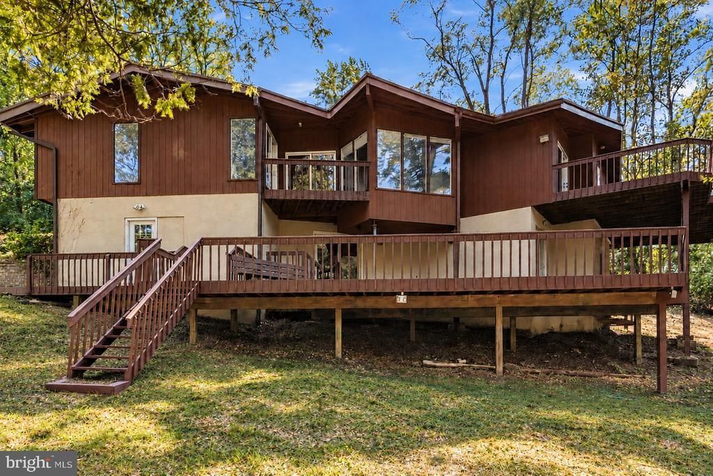 2367 PHEASANT HILL LANE, MALVERN, PA 19355